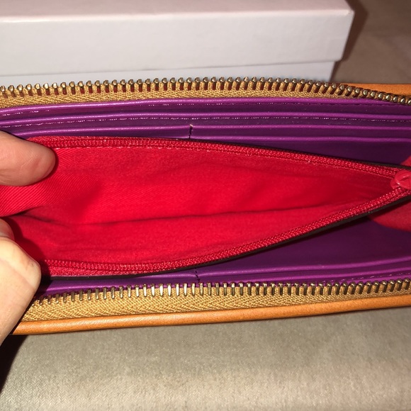 Dooney & Bourke Orchid Wallet - Picture 8 of 9